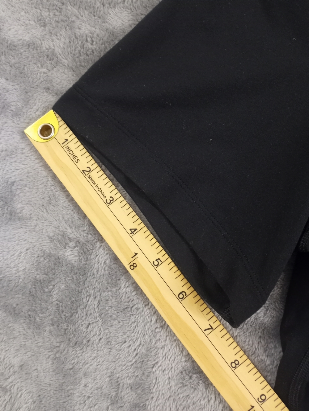 Lululemon Men's Black Crew Neck T-Shirt Size Large - Picture 9 of 9